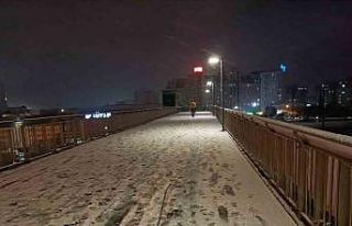 İstanbul’da beklenen kar yağışı başladı