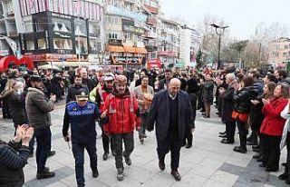 İZBAK ekipleri alkışlarla karşılandı