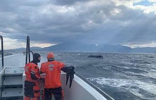 İzmir’de 50 göçmen kurtarıldı