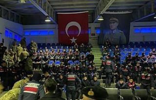 Jandarma deprem bölgesine gönderildi