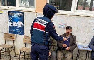 Jandarma ekipleri vatandaşları KADES hakkında bilgilendirdi