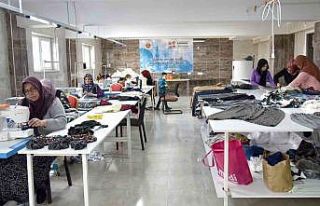 Kadın kooperatifinden girişimci kadınlar depremzedeler...