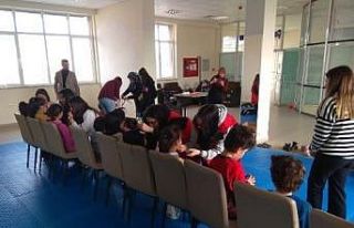 KAEÜ’de depremzede çocukların sosyalleşmesi...