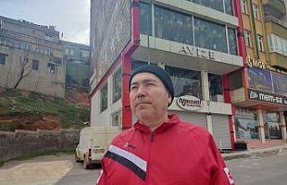 Kahramanmaraş’ta 4 katlı avize dükkanının sahibi...