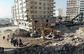 Kahramanmaraş’ta depremin 13. günü dronla görüntülendi