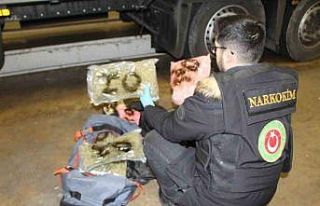 Kapıkule’de 30 kilogram uyuşturucu elle geçirildi