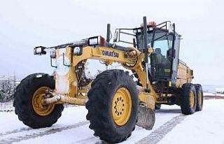 Karla mücadeleye başladılar