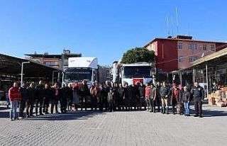 Karpuzlu’da deprem bölgeleri için toplanan yardımlar...