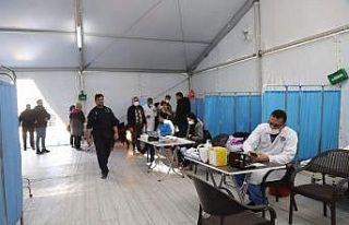 Katar’ın kurduğu sahra hastanesi depremzedelere...