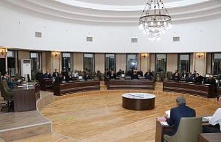 Kaymakam Karaman, muhtarla bir araya geldi