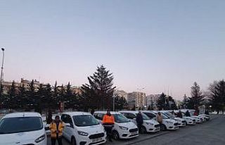 Kayseri Büyükşehir’den deprem bölgesine 10 araç...