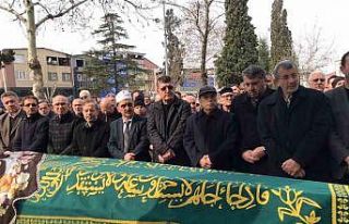 Kazada hayatını kaybeden yaşlı kadın defnedildi