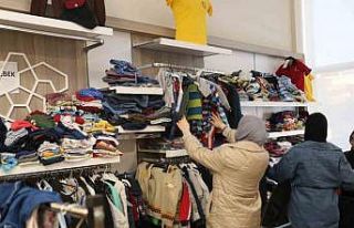 Kepez Belediyesi deprem bölgesine yardıma devam...