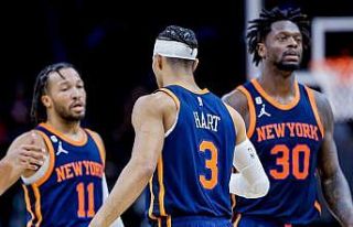 Knicks, Boston Celtics’i yenerek galibiyet serisini...