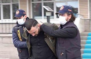 Korsan yazılımla milyonlarca liralık vurgun yapan...