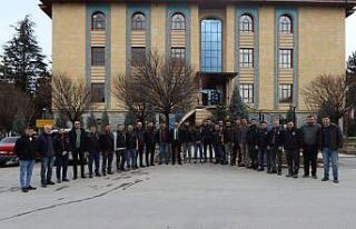 Kütahya’dan deprem bölgesine 29 kişiden oluşan...