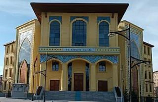 Kütahya’dan deprem bölgesine yapılan yardım...