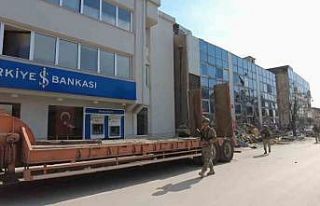 Mehmetçik Hatay’da asayiş faaliyetlerine aralıksız...