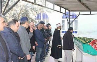 Melek öğretmen gözyaşlarıyla uğurlandı