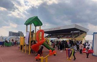 Melikgazi Çadır Kente Oyun Parkı Kurdu