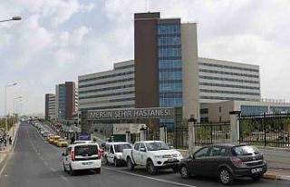 Mersin Şehir Hastanesinin depremde zarar gördüğü...