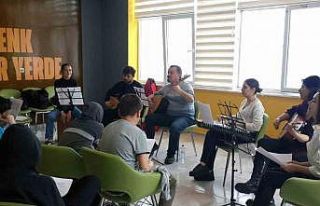 MSKÜ Eğitim Fakültesinden misafir çocuklara moral...