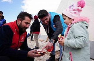 Muş ekibinden depremzede çocuklara sosyal destek