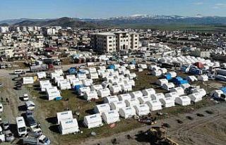 Nurdağı’nda kurulan çadırkent havadan görüntülendi