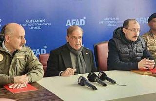 Pakistan Başbakanı Şerif deprem bölgesinde konuştu