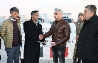 Pakistan’dan depremzedeler için gelen 21 tırlık...