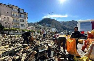 Perşembe’de depremzedeler için başlatılan yakacak...