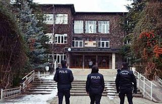 Polis ekiplerinden okul çevrelerinde denetim