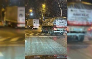 Sahibi olduğu 2 marketin ürünlerini deprem bölgesine...