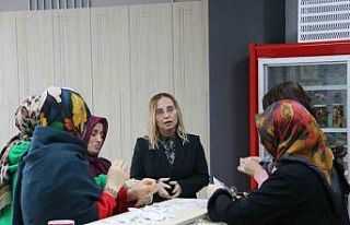 Samsunlu kadınlardan depremzedelere 500 kilo erişte