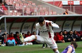 Samsunspor ile 52 Orduspor FK, depremzedeler için...