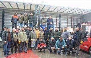 Sanayi esnafından depremzedelere destek