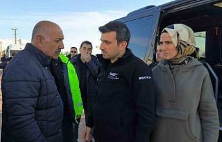 Selçuk Bayraktar, Doğanşehir’de depremzedeleri...