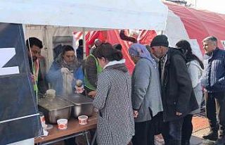 Selçuk Belediyesi Malatya’da yemek ve sosyal market...
