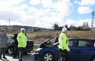 Sinop’ta trafik kazası: 2 yaralı
