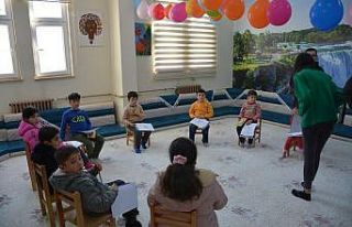 Şırnak’ta 75 depremzede aileye psikolojik destek...