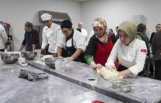 SUBÜ depremzedeler için ekmek üretimine başladı