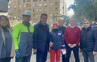 TDP Genel Başkanı Sarıgül deprem bölgesini ziyaret...