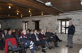 Turist rehberlerine afet eğitimi