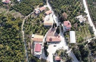 Türkiye’de tek olan Ermeni köyünde bir ev bile...