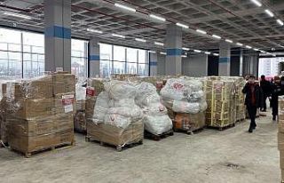 Ümraniye’den deprem bölgesine 100 tır yardım...
