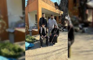 Ünlü şef Can, 30 kişilik ekibiyle depremzedelere...