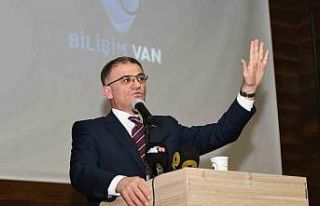 Van bilişimin merkezi oluyor