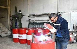 Variller, depremzedeler için sobaya dönüşüyor