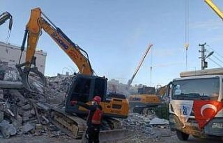 XCMG Machinery, depremde acil kurtarmaya yardımcı...