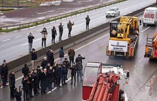 Yalova’dan deprem bölgesine 204 yardım yüklü...